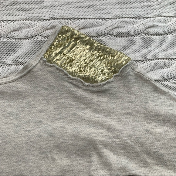 Off the shoulder Woman’s Mid-Sleeve Beige/W Golden embroidery (Small) - Picture 4 of 7